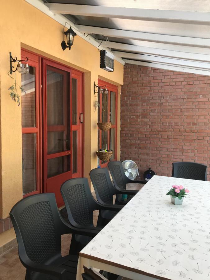 Viharsarki Apartman Gyula Zewnętrze zdjęcie