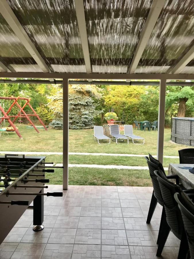 Viharsarki Apartman Gyula Zewnętrze zdjęcie